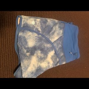 Awesome tie dye lululemon shorts